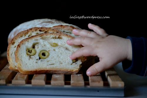 pane alle olive e acciughe con lm  (18) - Copia
